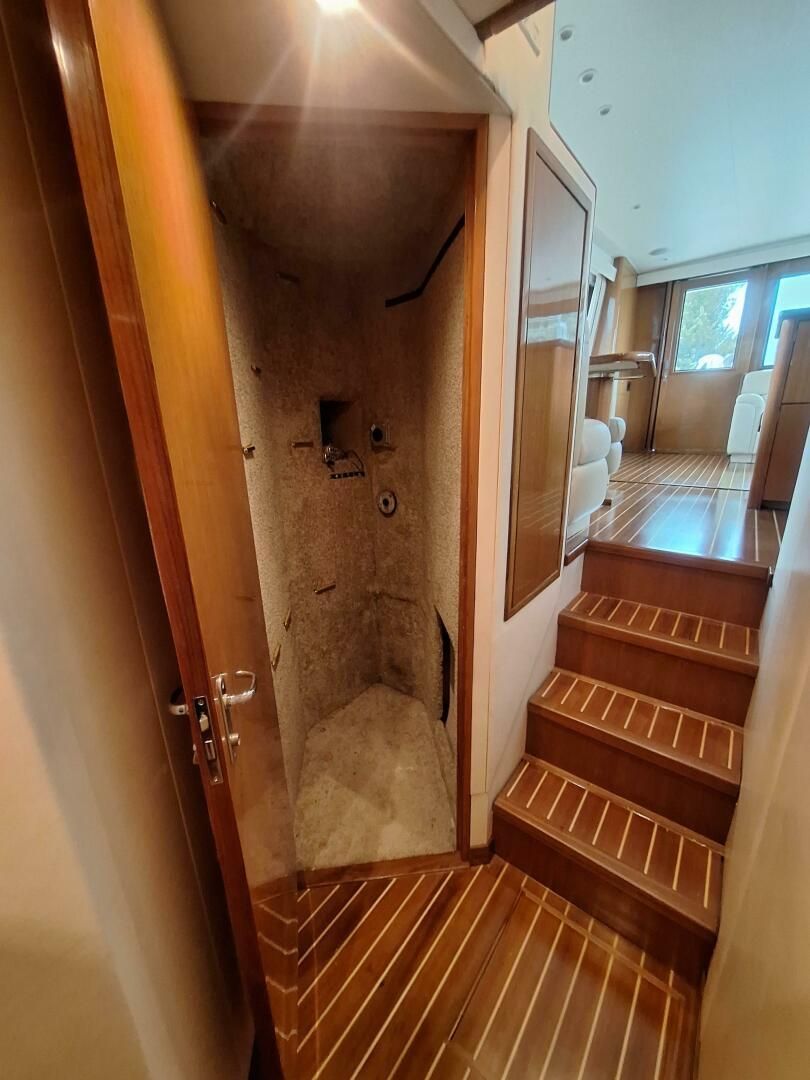 2000 Viking 55 