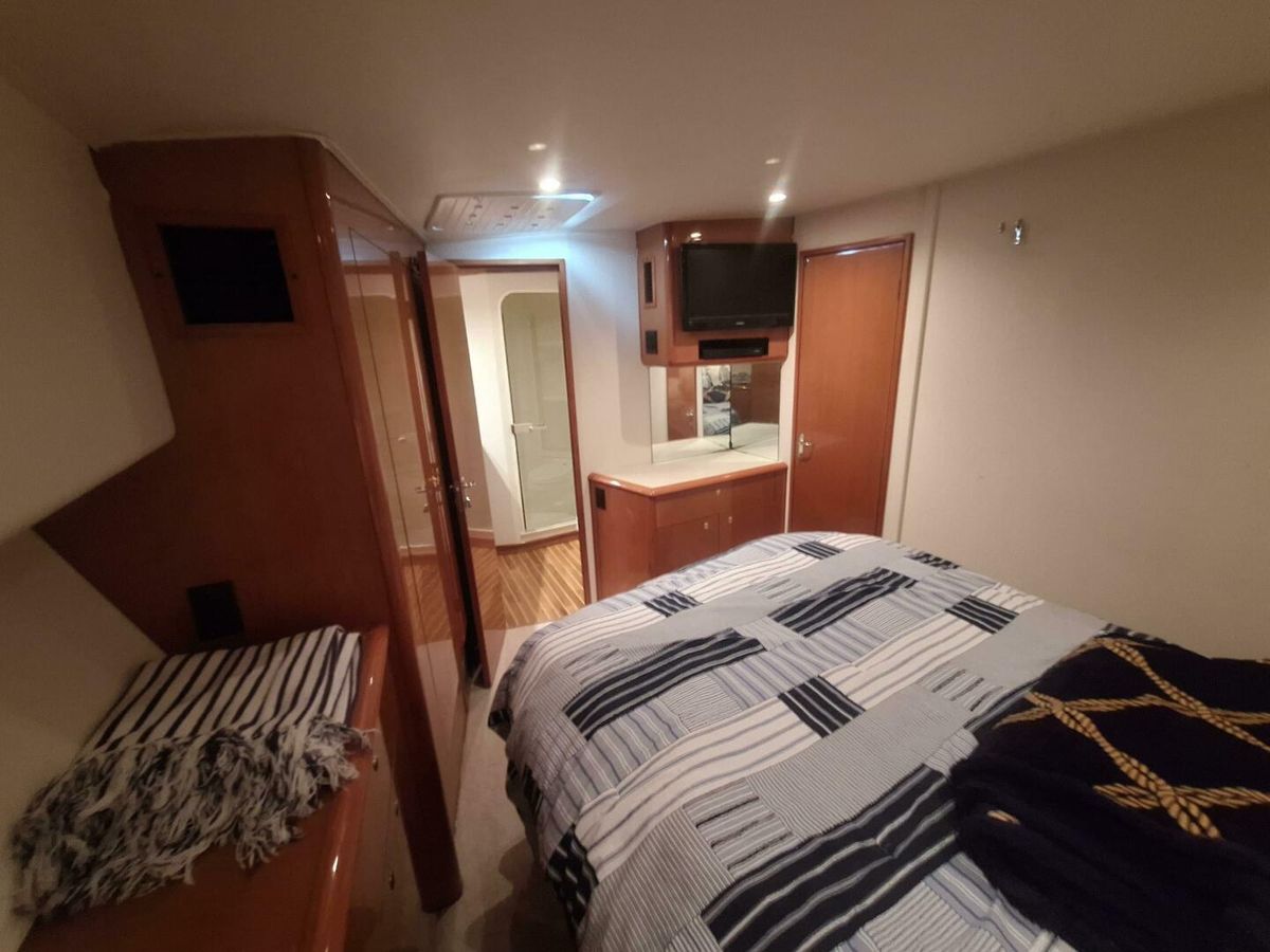 2000 Viking 55 