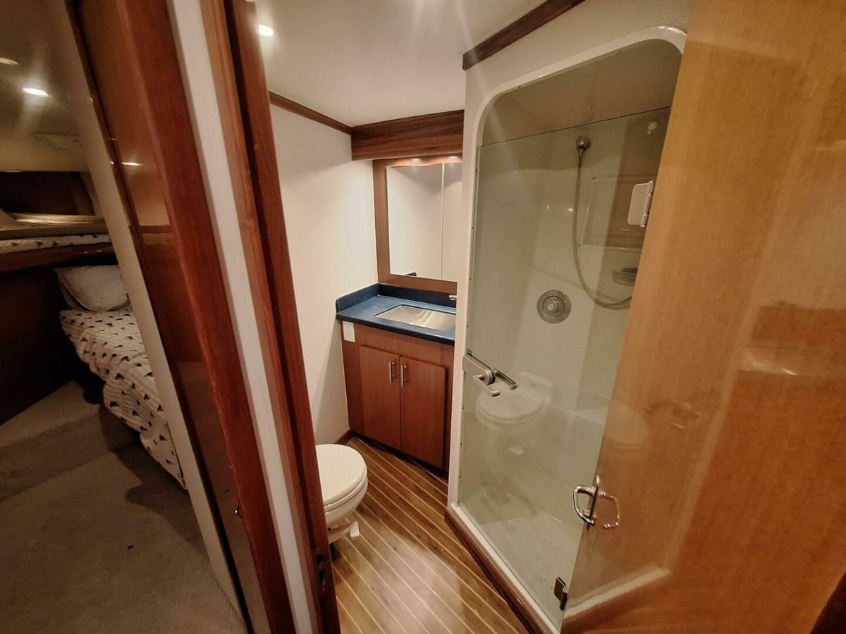 2000 Viking 55 