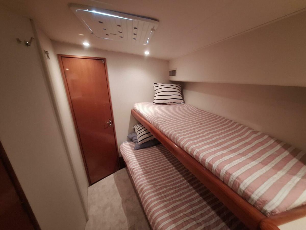 2000 Viking 55 
