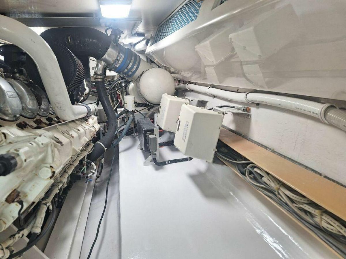 2000 Viking 55 