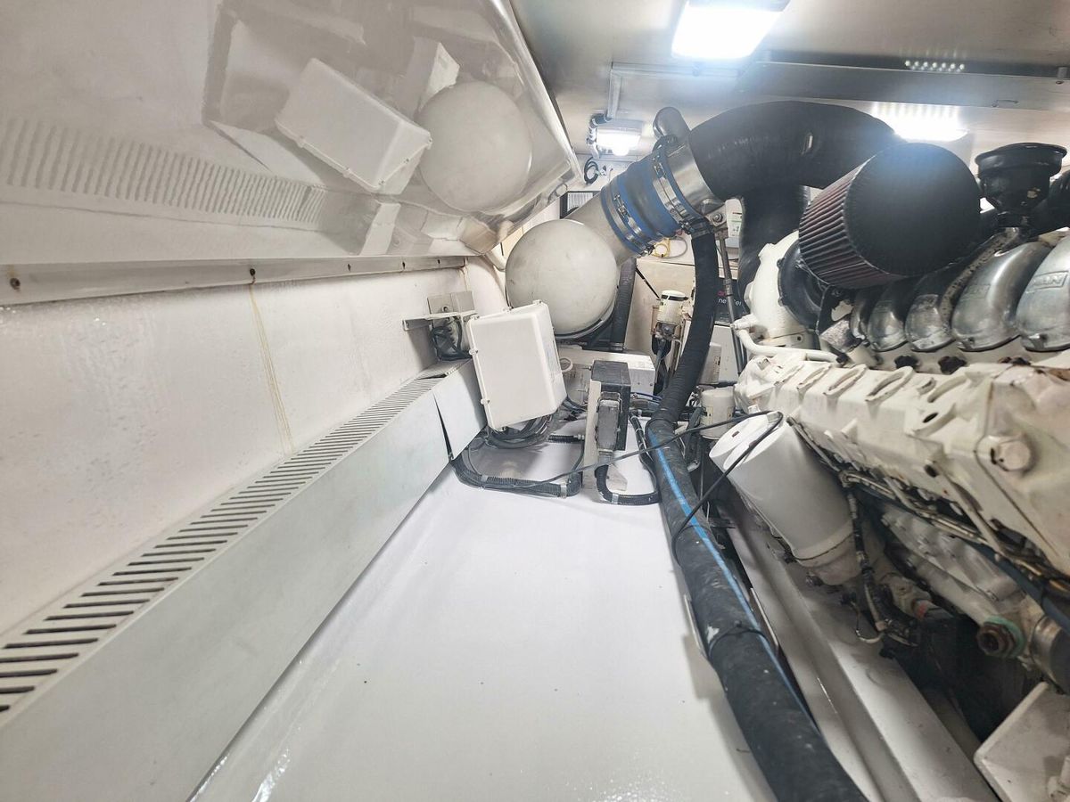 2000 Viking 55 