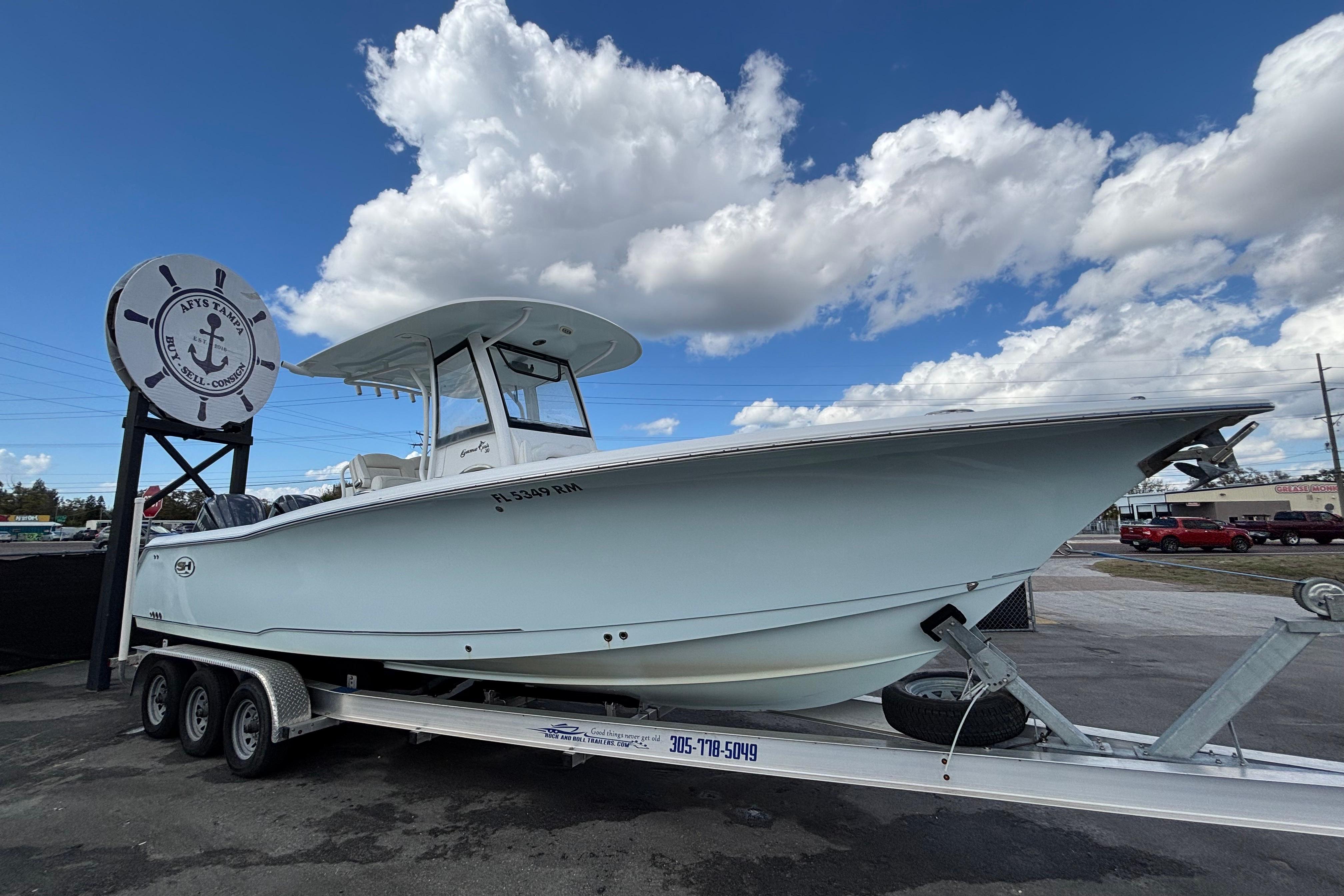 Sea Hunt Gamefish 30 Forward Seating