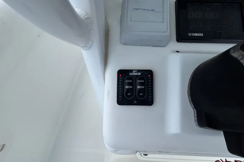  Yacht Photos Pics Control panel of a 2018 Sea Hunt Gamefish 30 boat with Lenco trim tab switches.