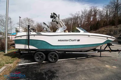MasterCraft XT24