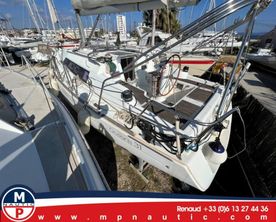 2010 Beneteau Oceanis 31