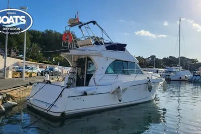 2005 Beneteau Antares 9.80