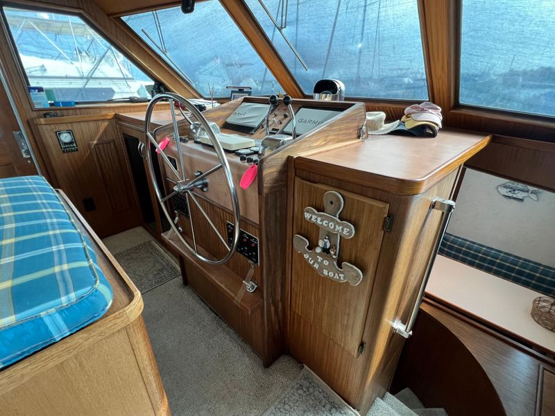 1987 Hatteras 53 Yacht Fisherman