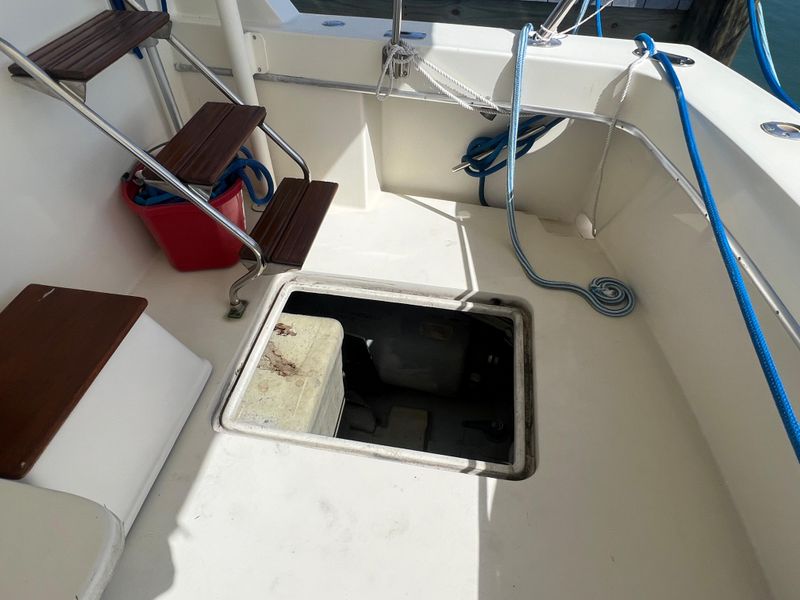 1987 Hatteras 53 Yacht Fisherman