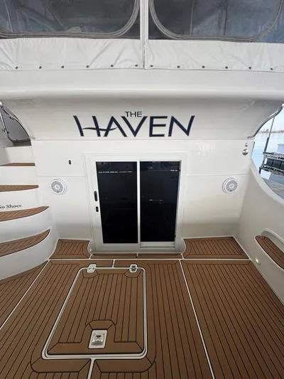 The Haven Yacht Photos Pics 2008 Carver 41 Cockpit Motor Yacht, "The Haven," with teak deck and sliding glass doors.