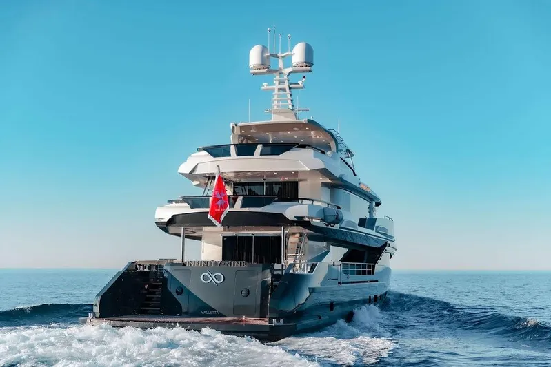 Infinity Nine Yacht Photos Pics 