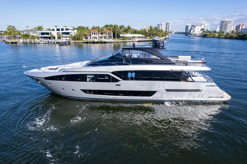 Rise Above III Yacht Photos Pics 