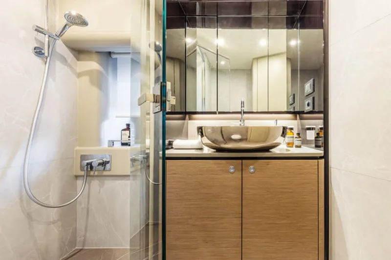  Yacht Photos Pics 2025 Absolute Navetta 58 - Image 32