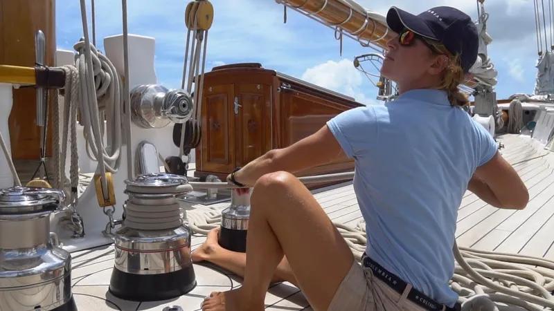 Columbia Yacht Photos Pics 