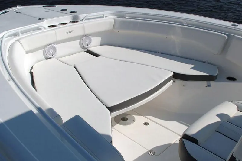  Yacht Photos Pics Manufacturer Provided Image