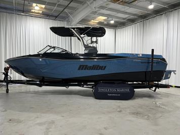 Malibu WAKESETTER 26 LSV
