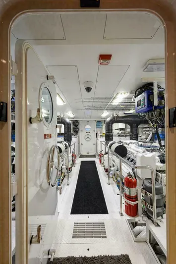 The Crown Royal Yacht Photos Pics 2003 Westship Sportfish - Image 116