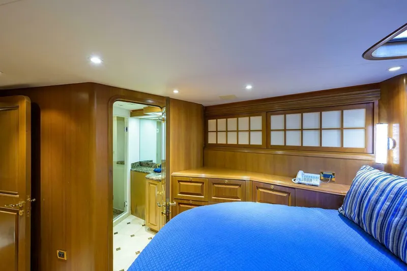 The Crown Royal Yacht Photos Pics 2003 Westship Sportfish - Image 81