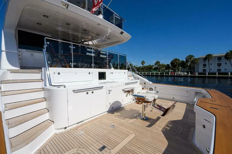 The Crown Royal Yacht Photos Pics 2003 Westship Sportfish - Image 31