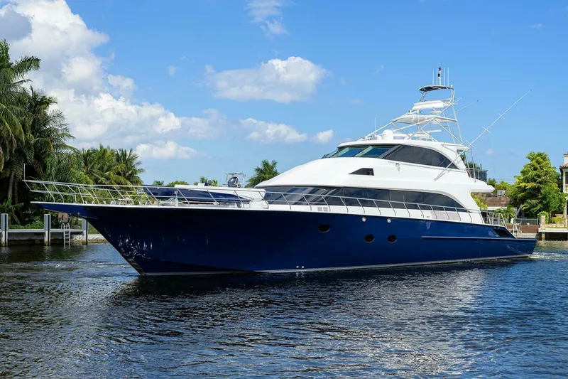 The Crown Royal Yacht Photos Pics 2003 Westship Sportfish - Image 12