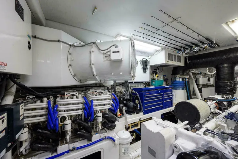 The Crown Royal Yacht Photos Pics 2003 Westship Sportfish - Image 110