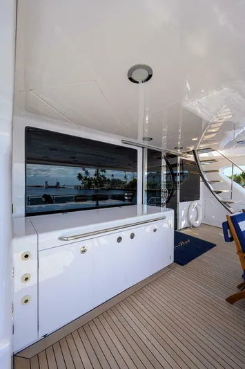 The Crown Royal Yacht Photos Pics 2003 Westship Sportfish - Image 35