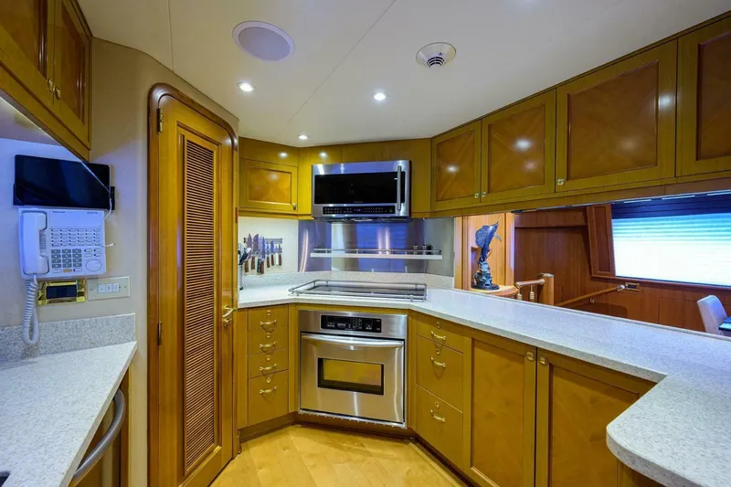 The Crown Royal Yacht Photos Pics 2003 Westship Sportfish - Image 61