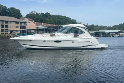 Formula 45 Yacht