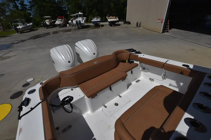 Oatba Yacht Photos Pics 