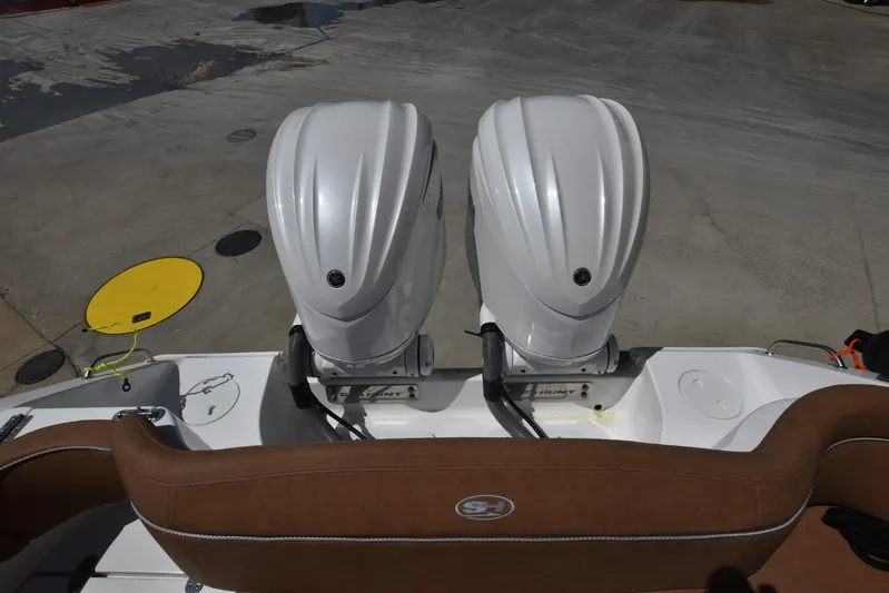 Oatba Yacht Photos Pics 