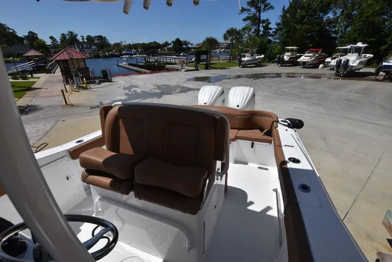 Oatba Yacht Photos Pics 