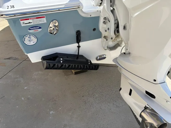 Oatba Yacht Photos Pics 