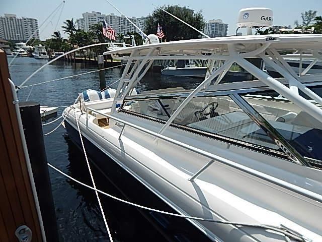 2009 Intrepid 43 