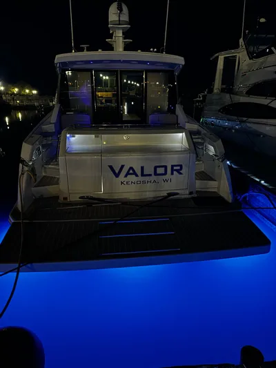Valor Yacht Photos Pics 