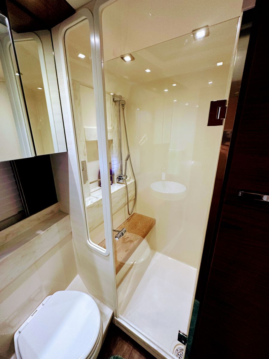 2014 Tiara Yachts 50 