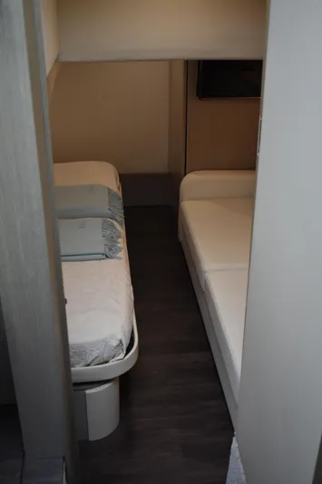 Me Yacht Photos Pics 