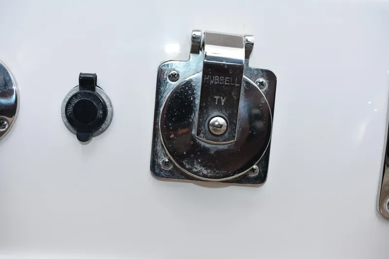 Me Yacht Photos Pics 