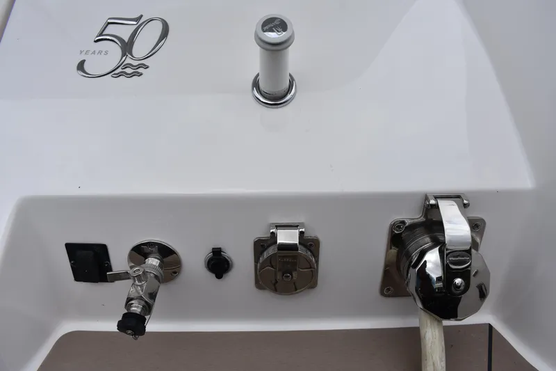 Me Yacht Photos Pics 