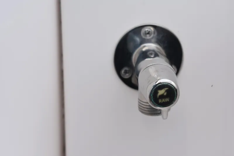 Me Yacht Photos Pics 