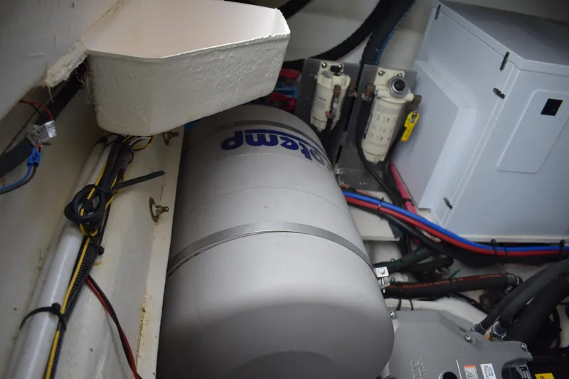 Me Yacht Photos Pics 