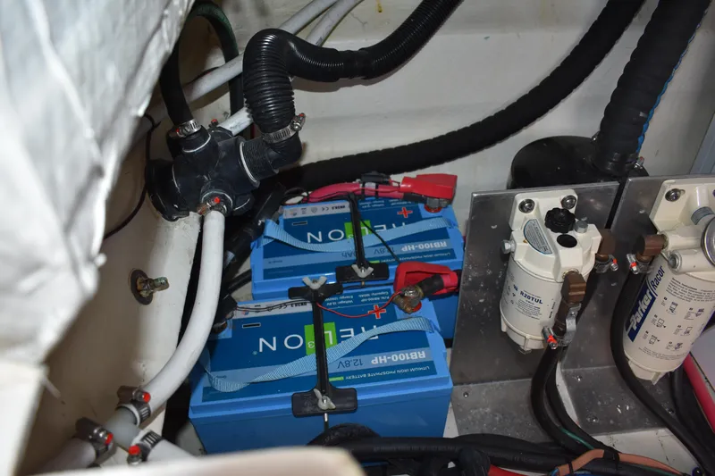 Me Yacht Photos Pics 