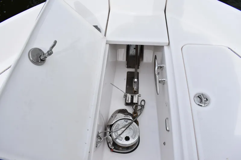 Me Yacht Photos Pics 