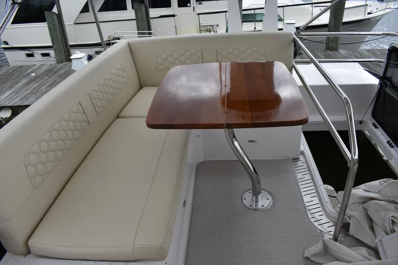 Me Yacht Photos Pics 