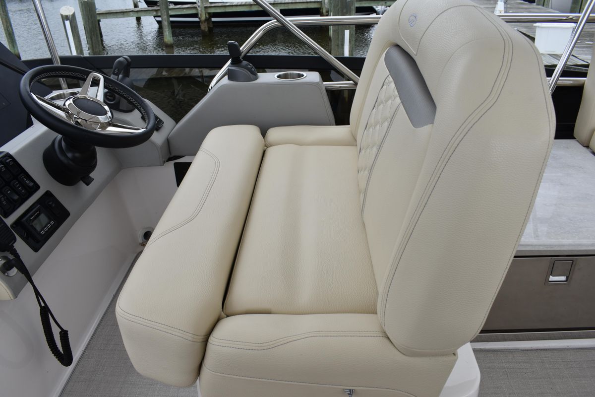 2021 Regal 42 