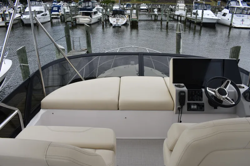 Me Yacht Photos Pics 