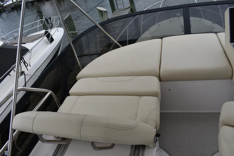 Me Yacht Photos Pics 