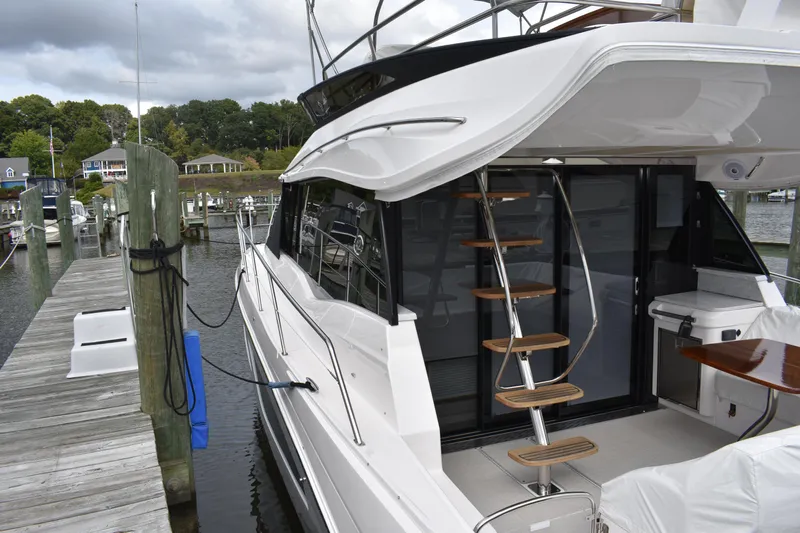 Me Yacht Photos Pics 