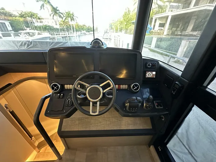  Yacht Photos Pics 2022 Absolute Navetta 52 - Image 15