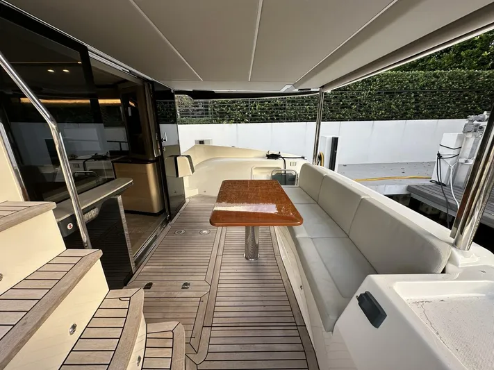  Yacht Photos Pics 2022 Absolute Navetta 52 - Image 5