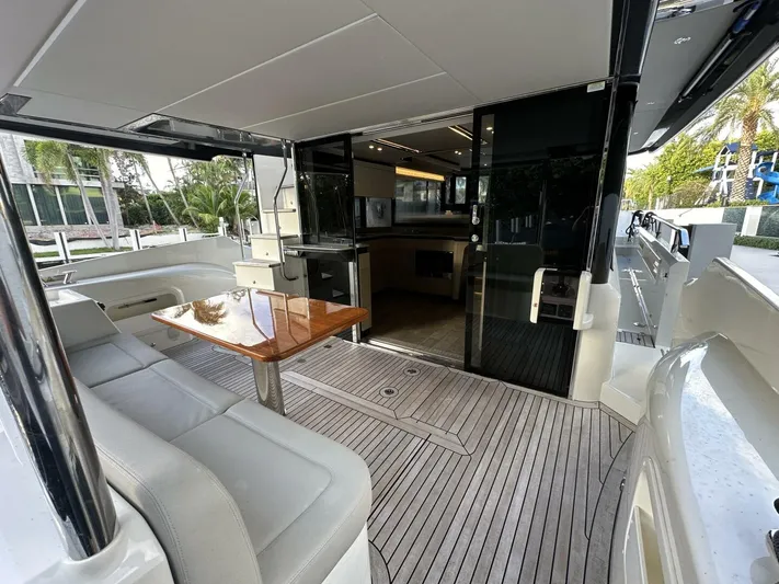  Yacht Photos Pics 2022 Absolute Navetta 52 - Image 3